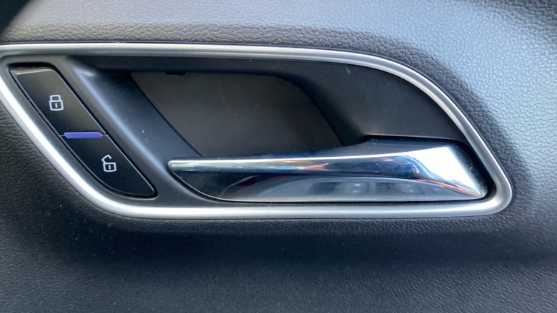 MG MG3 1.5 VTi-TECH Exclusive 5dr [Navigation] Petrol Hatchback